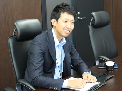 荒巻善宏さん 荒巻善宏さん