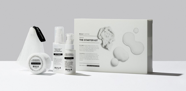 2015年7月に発売した、1週間分の洗顔料・化粧水・乳液がセットとなった「THE STARTER KIT」の販売個数は10万セットを突破