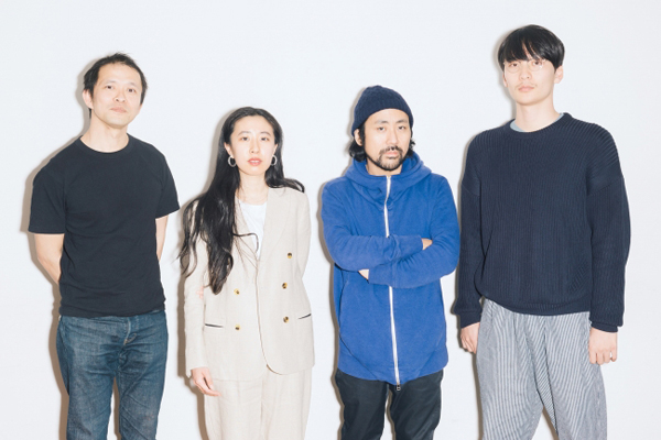株式会社GoodMorning経営チーム (写真左より、大東洋克、酒向萌実、家入一真、中川峰志の各氏)